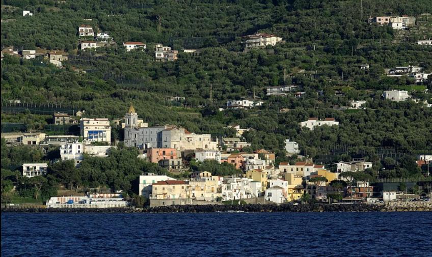Un Paradiso A Sorrento Con Piscina 마사루브렌세 외부 사진